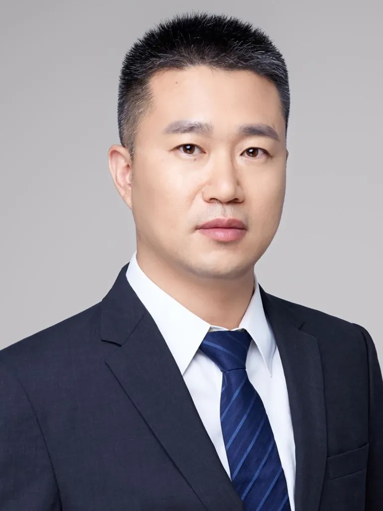 Shaojun Guo