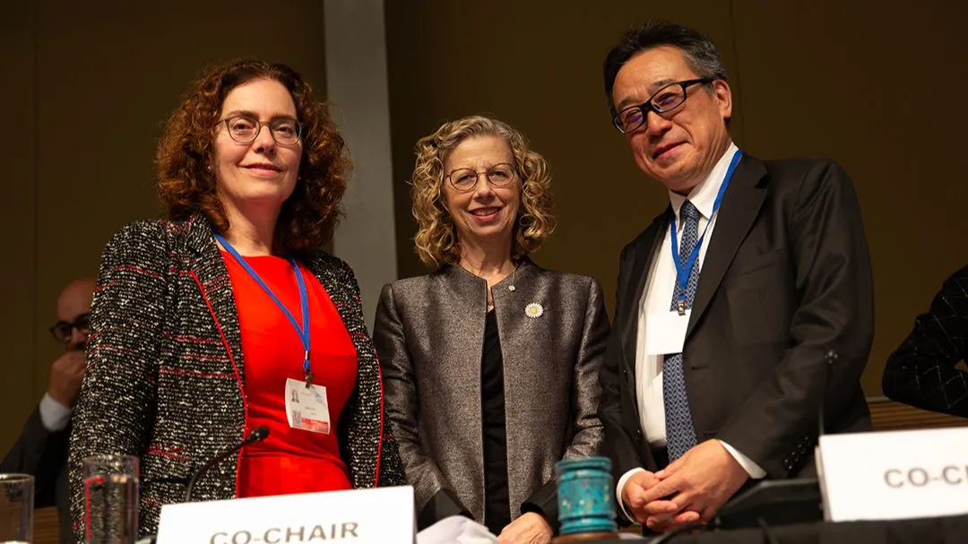 Closing of the panel discussions: Intergovernmental Meeting Co-Chair Laura Dupuy (Uruguay), UNEP Executive Director Inger Andersen, and Intergovernmental Meeting Co-Chair Yutaka Matsuzawa (Japan)