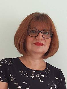 Professor Gita Sedghi