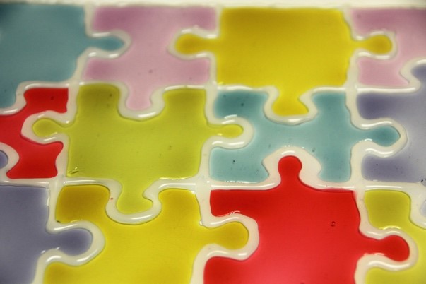 Sarah Bierbaumer's 'Jigsaw Cabbage' shows multi-coloured jigsaw-shaped pieces made of cabbage leaves.