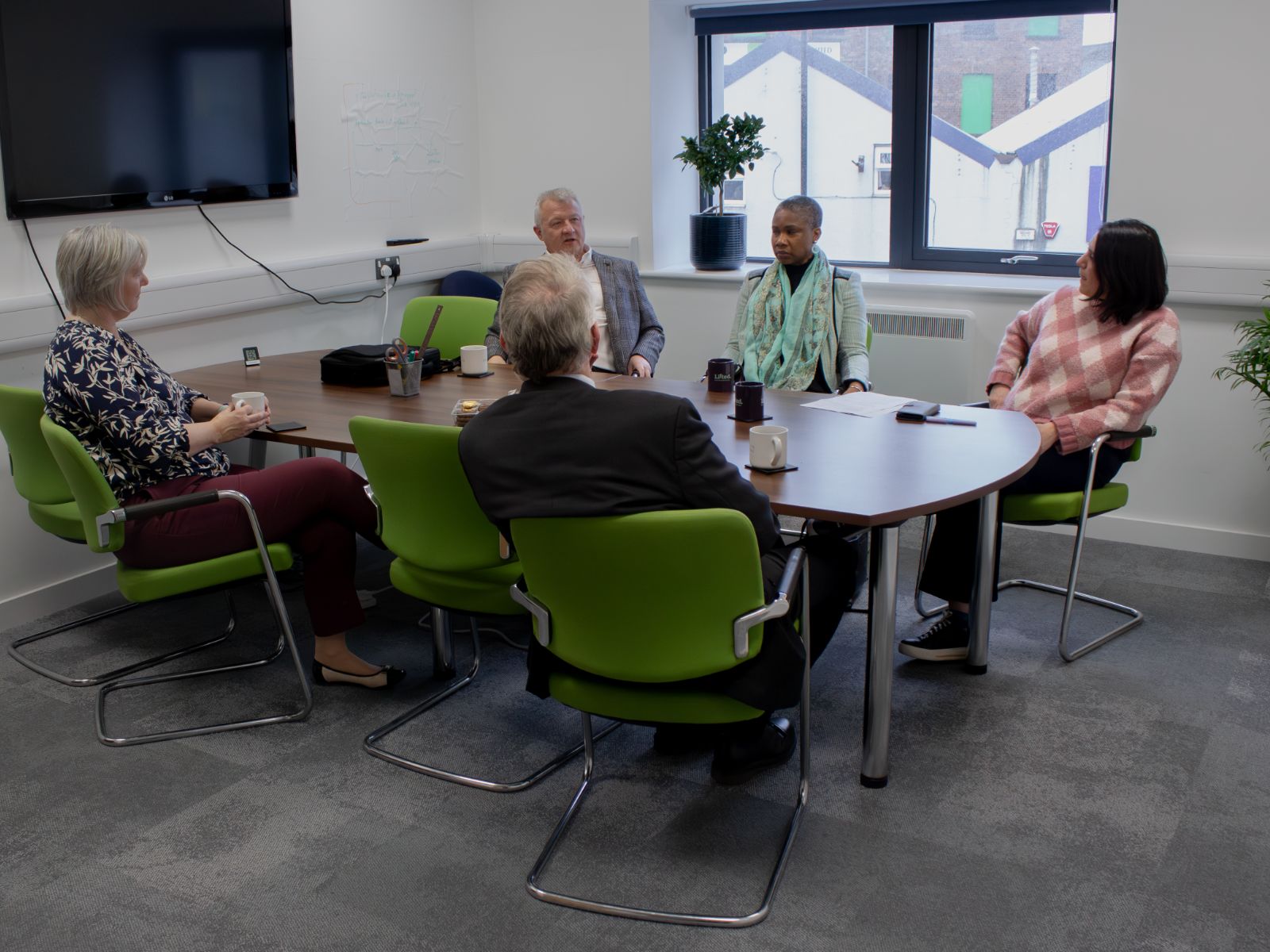 (L-R) Alice Ingram, Andrew Waterworth, Hilary Benn MP, Gilda Smith-Leigh and Victoria Garcia