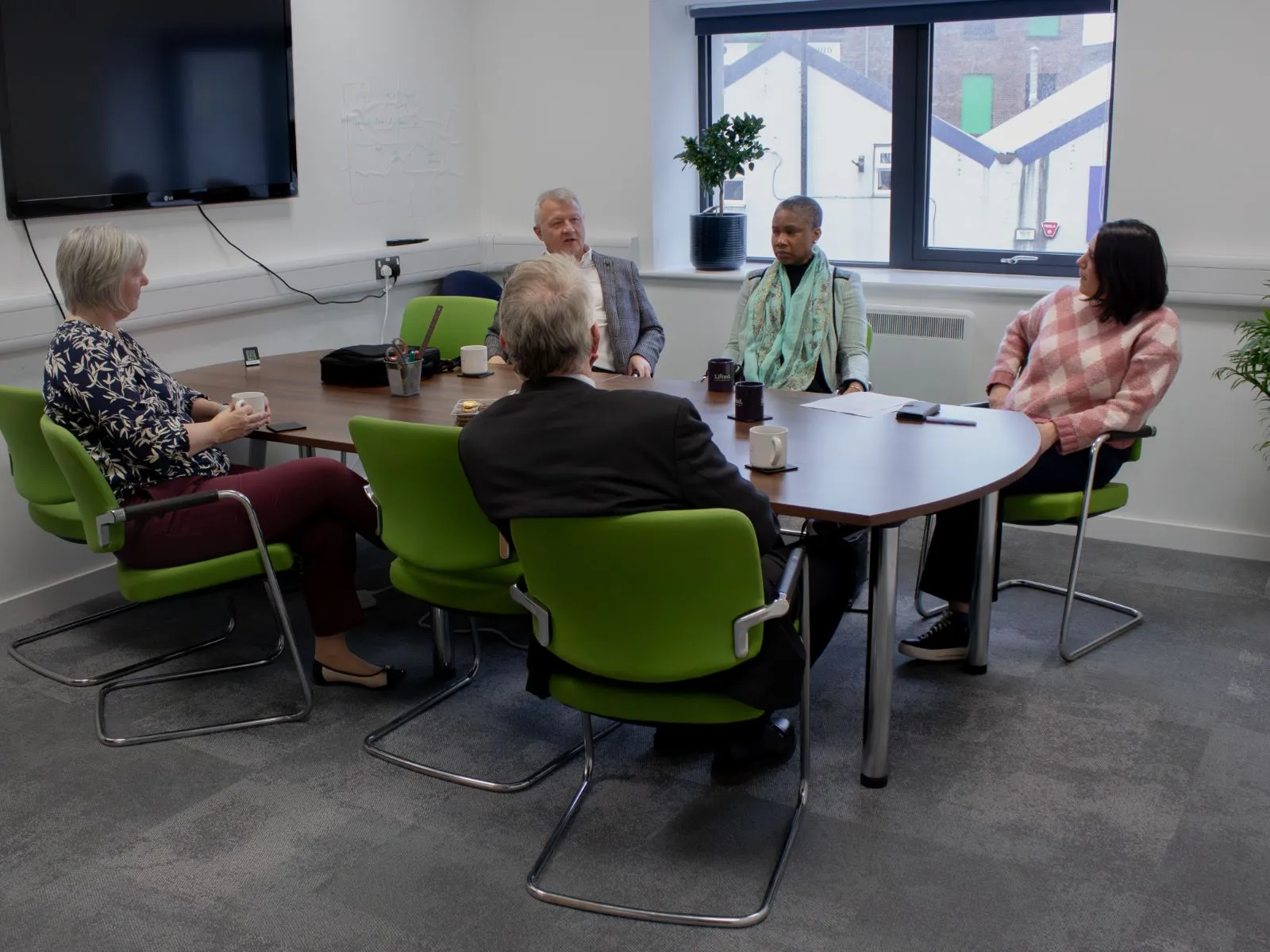 (L-R) Alice Ingram, Andrew Waterworth, Hilary Benn MP, Gilda Smith-Leigh and Victoria Garcia