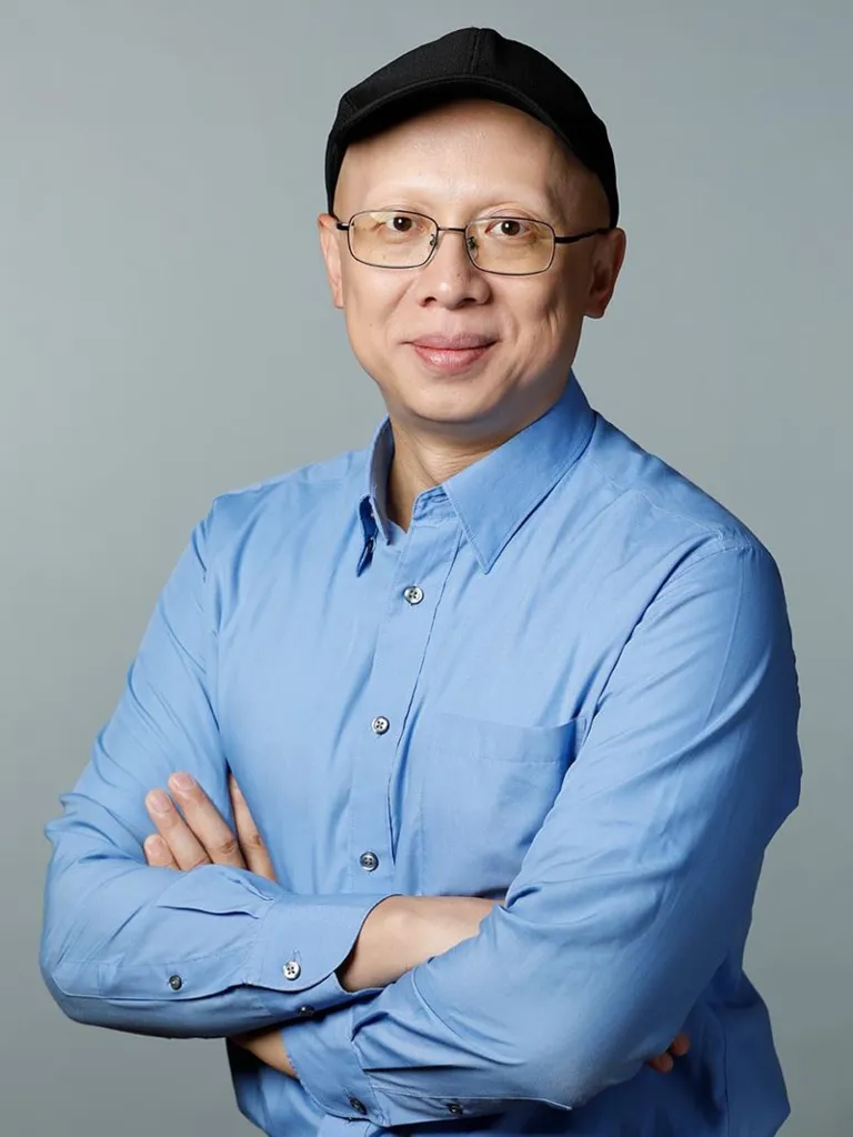 Xingyu Jiang