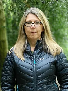 Dr Jacqueline Morton