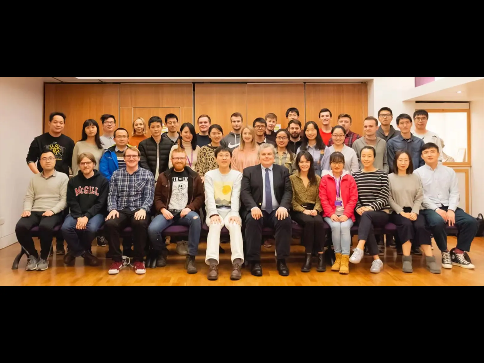 Functional Framework Materials: Design and Characterisation Team group photo