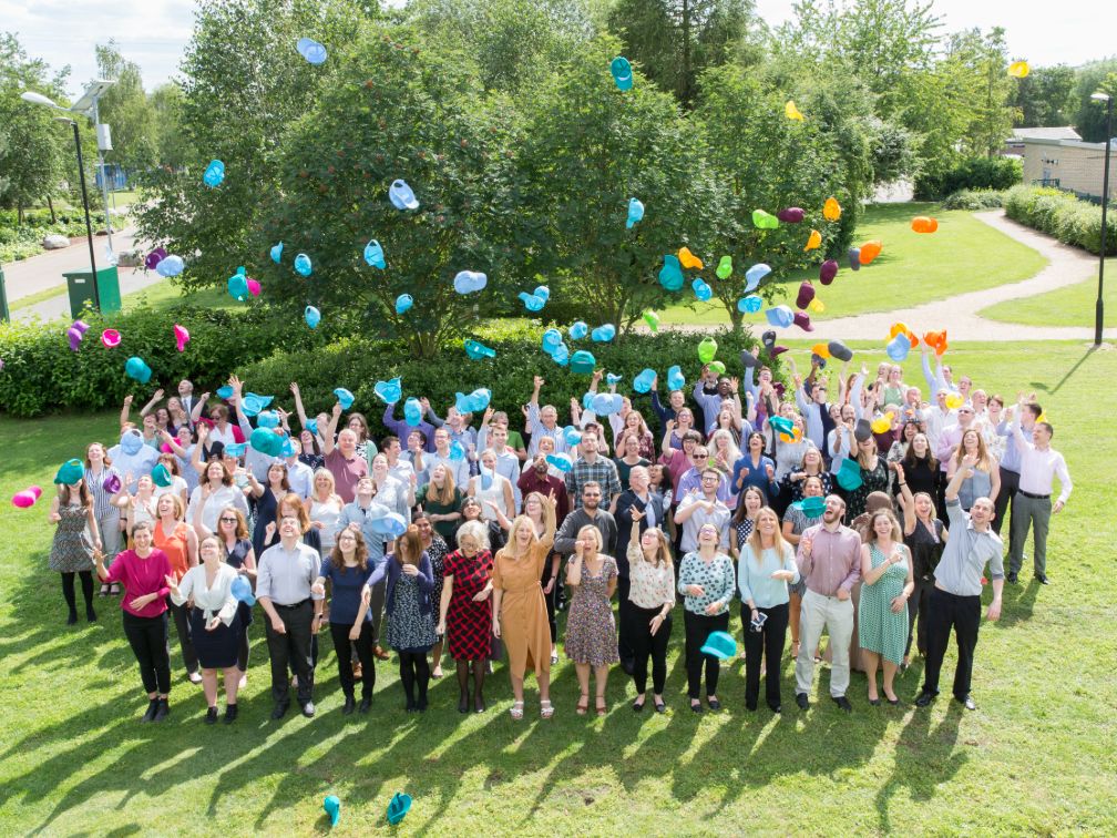 iypt-group-photo-main-image