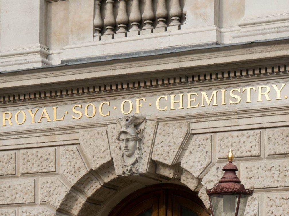 Royal Society of Chemistry Burlington house archway